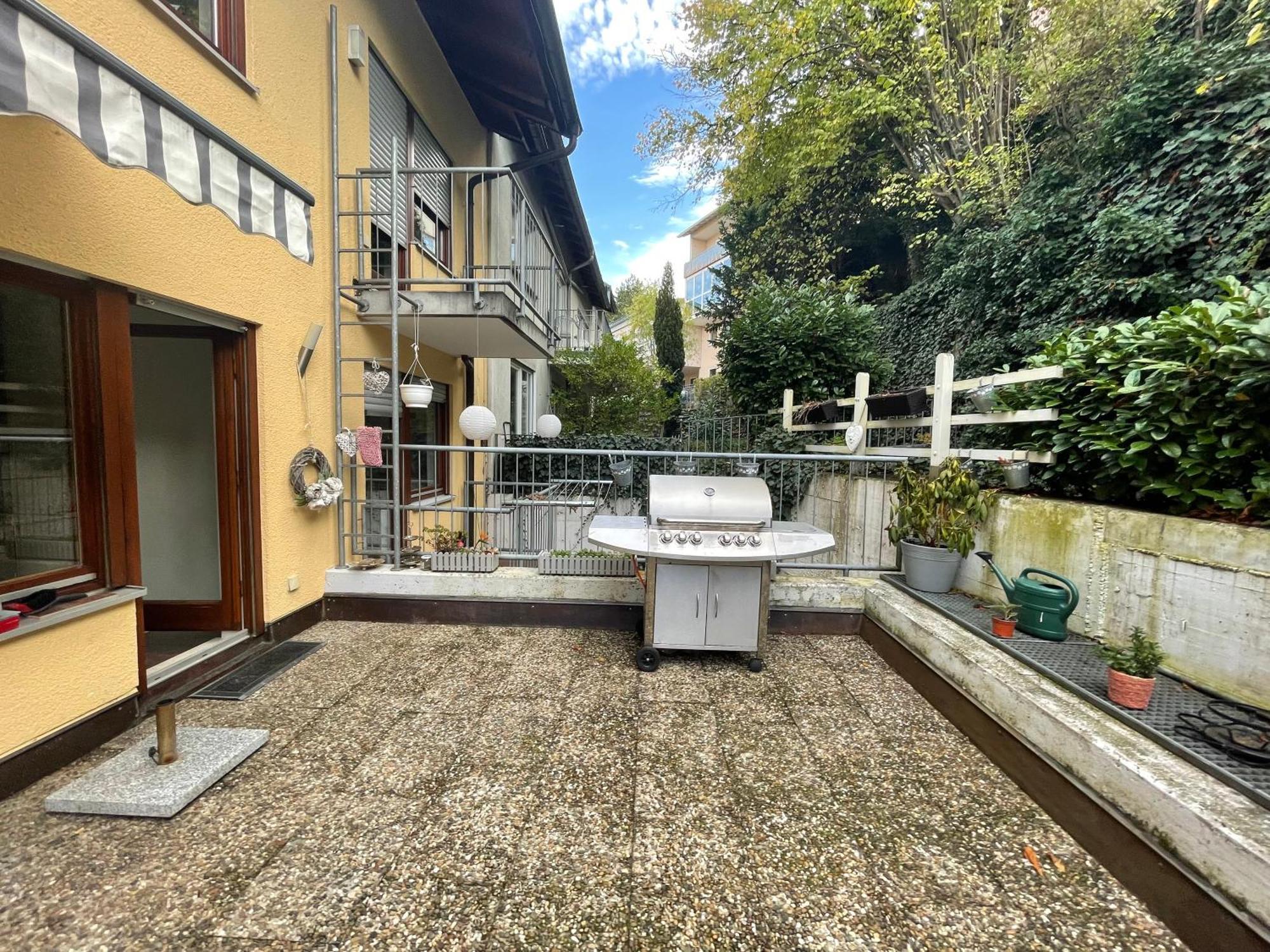 Wunderschoenes 2 Zimmer Apartment Zentrum Goldstadt Pforzheim Bagian luar foto