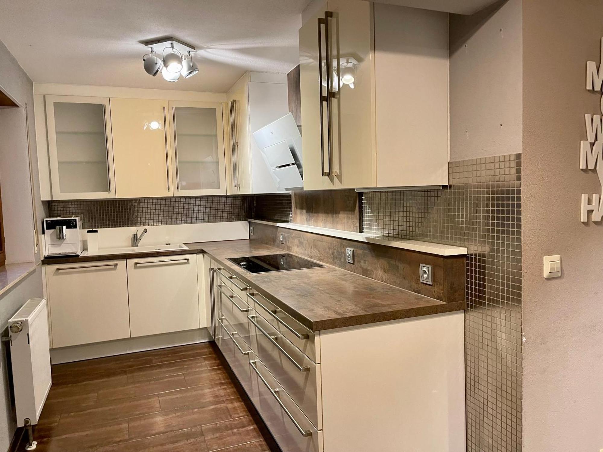 Wunderschoenes 2 Zimmer Apartment Zentrum Goldstadt Pforzheim Bagian luar foto