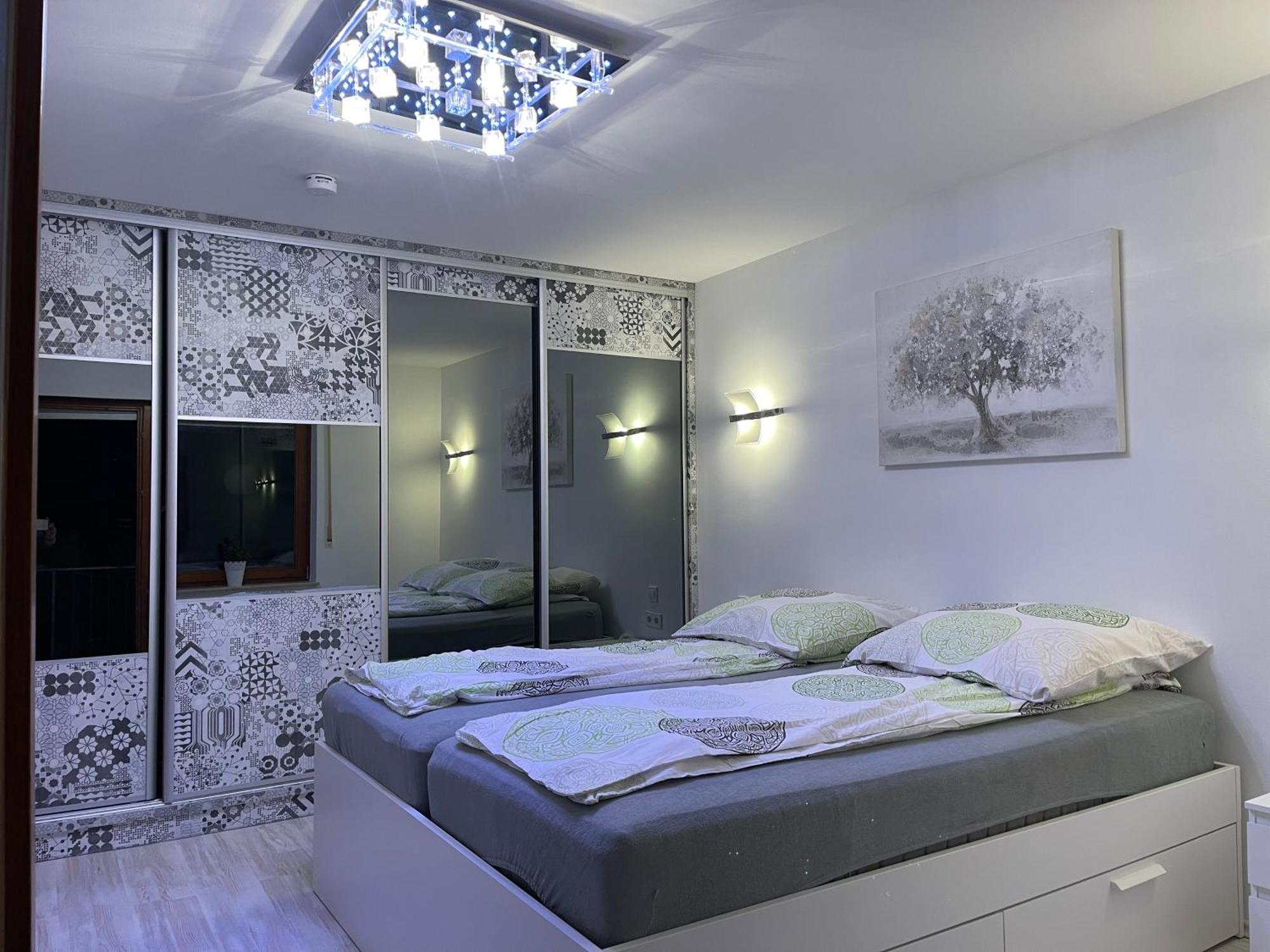 Wunderschoenes 2 Zimmer Apartment Zentrum Goldstadt Pforzheim Bagian luar foto