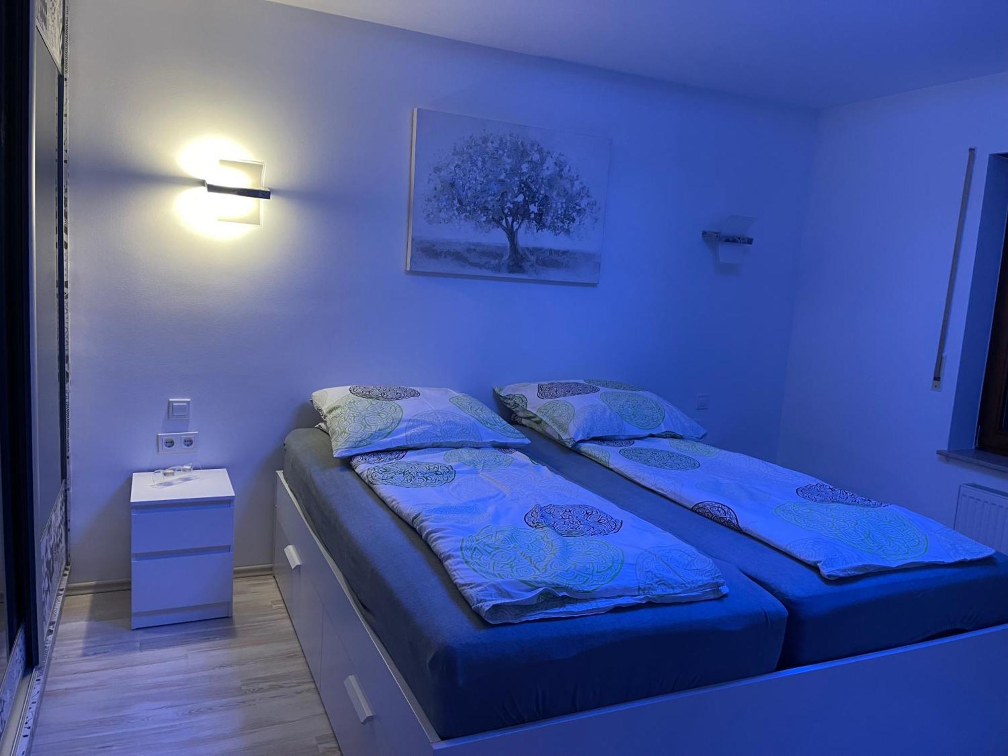 Wunderschoenes 2 Zimmer Apartment Zentrum Goldstadt Pforzheim Bagian luar foto