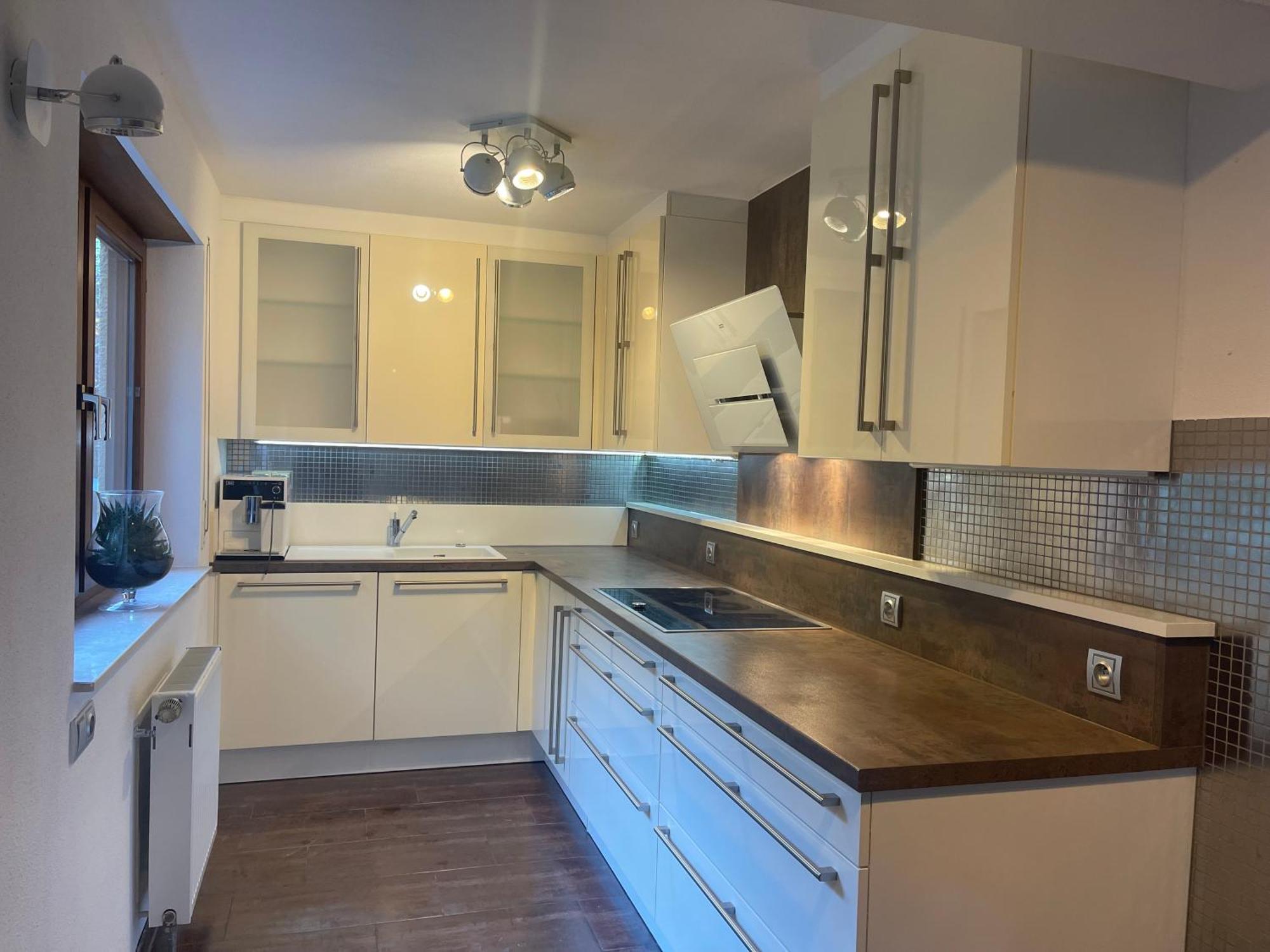 Wunderschoenes 2 Zimmer Apartment Zentrum Goldstadt Pforzheim Bagian luar foto